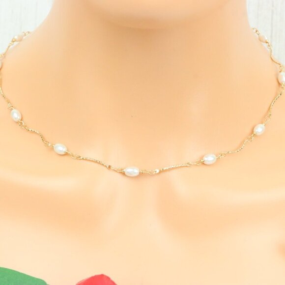 "Minimalist & Elegant Necklace Chain – Perfect for Women & Girls | UNVRC1105 - Picture 5 of 10